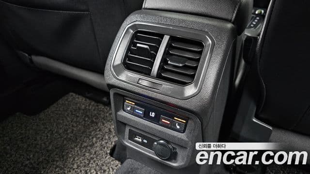 Volkswagen Tiguan Allspace 2020 — Şəkil 35/39