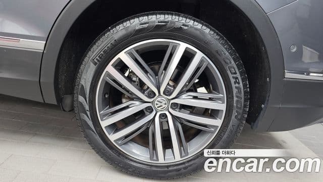 Volkswagen Tiguan Allspace 2020 — Şəkil 7/39