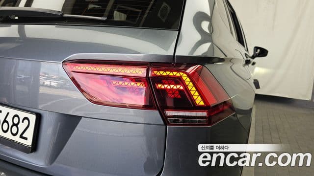 Volkswagen Tiguan Allspace 2020 — Şəkil 31/39