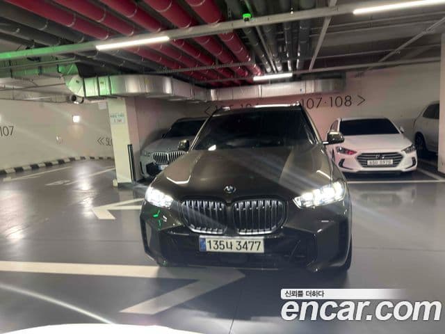 BMW X5 2025 — фото 2 из 7