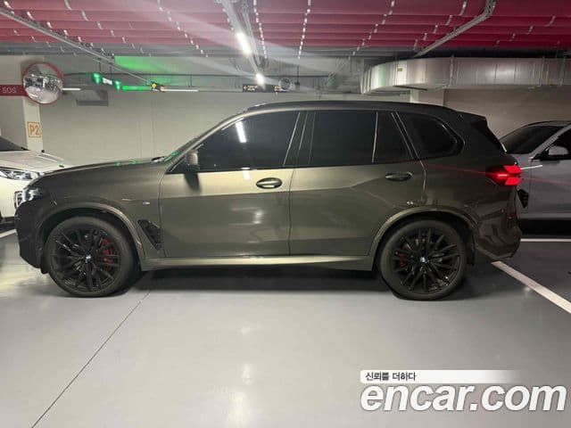 BMW X5 2025 — фото 4 из 7