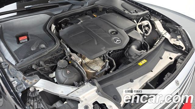 Mercedes-Benz E-Class 2019 — Фото 5/20