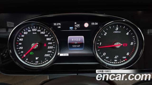 Mercedes-Benz E-Class 2019 — Фото 7/20