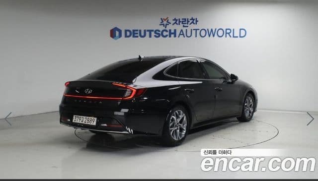 Hyundai Sonata 2022 — Фото 1/3