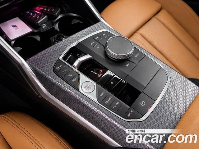 BMW 3 Series 2025 — Фото 9/14