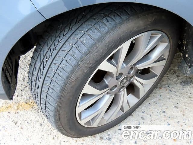Land Rover Range Rover 2018 — Photo 16/20