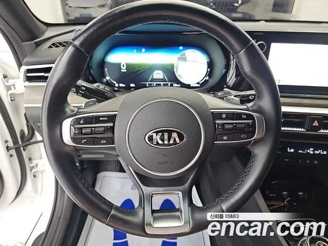 Kia K5 2020 — фото 9 из 20