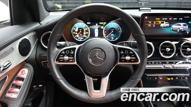 Mercedes-Benz GLC-Class 2022 — Фото 13/20