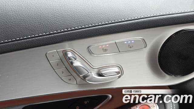 Mercedes-Benz GLC-Class 2022 — Фото 18/20
