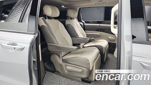 Kia Carnival 2025 — Фото 12/20