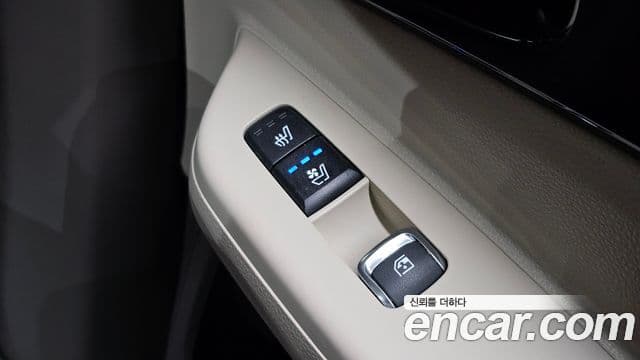 Kia Carnival 2025 — Photo 35/35