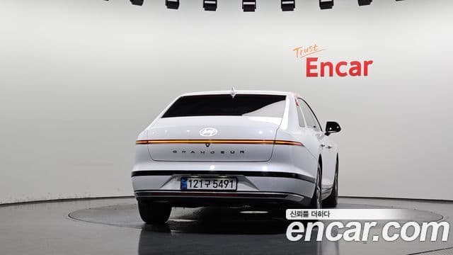Hyundai Grandeur 2023 — Фото 4/20