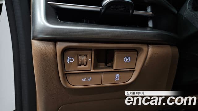 Hyundai Grandeur 2023 — Фото 13/20