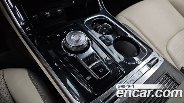 Kia Carnival 2020 — Фото 9/20