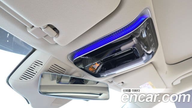 Mercedes-Benz S-Class 2022 — Photo 3/33