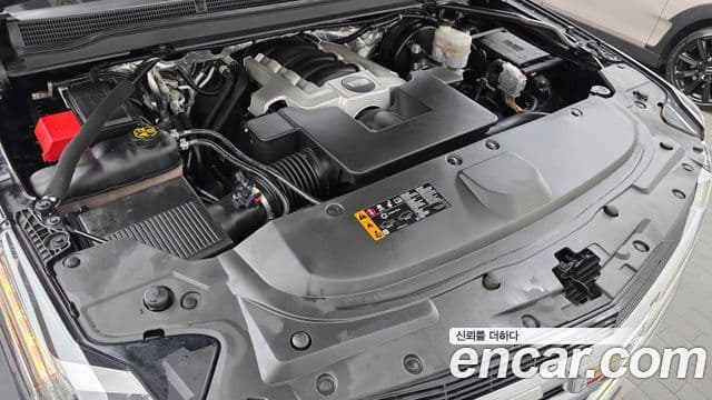 Cadillac Escalade 2018 — Photo 16/20