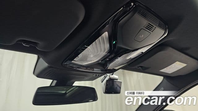 BMW X4 2023 — Фото 19/20