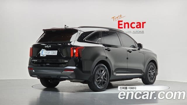 Kia Sorento 2024 — Фото 2/20