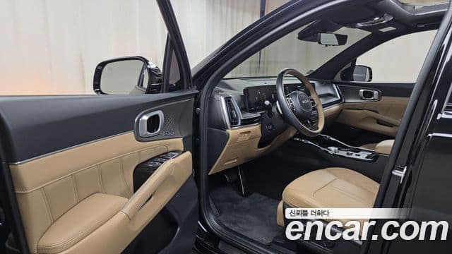 Kia Sorento 2024 — Фото 10/20