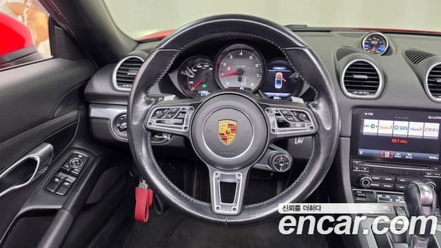 Porsche 718 Boxster 2020 — Фото 12/20