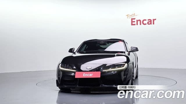Toyota Supra 2021 — ფოტო 24/32