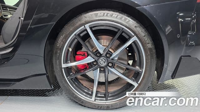 Toyota Supra 2021 — ფოტო 16/32