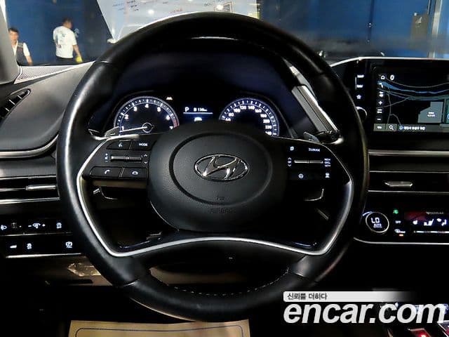 Hyundai Sonata 2021 — Фото 17/20