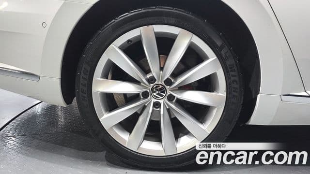 Volkswagen Arteon 2022 — Photo 6/20