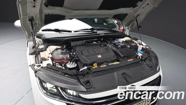 Volkswagen Arteon 2022 — Photo 17/20