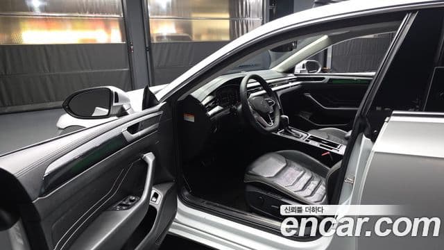 Volkswagen Arteon 2022 — Photo 5/20