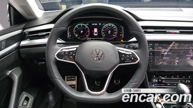 Volkswagen Arteon 2022 — Photo 13/20