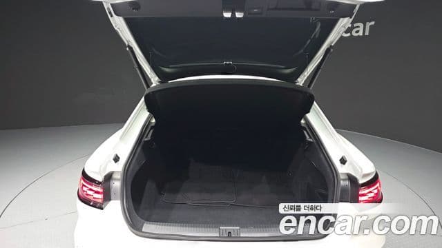 Volkswagen Arteon 2022 — Photo 1/20