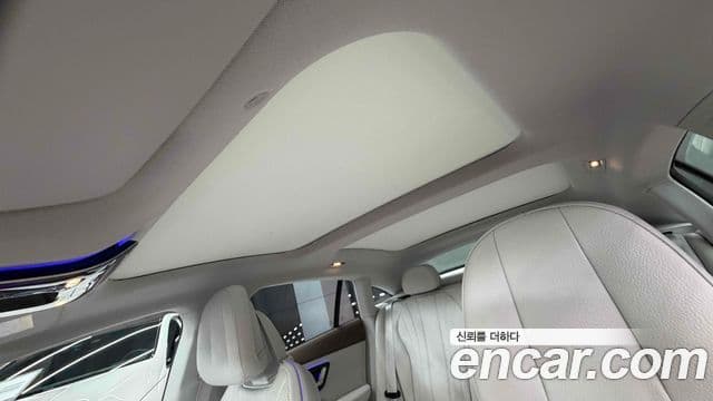 Mercedes-Benz EQE 2024 — ფოტო 13/14
