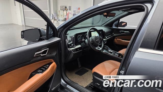 Kia Sportage 2023 — Фото 10/20