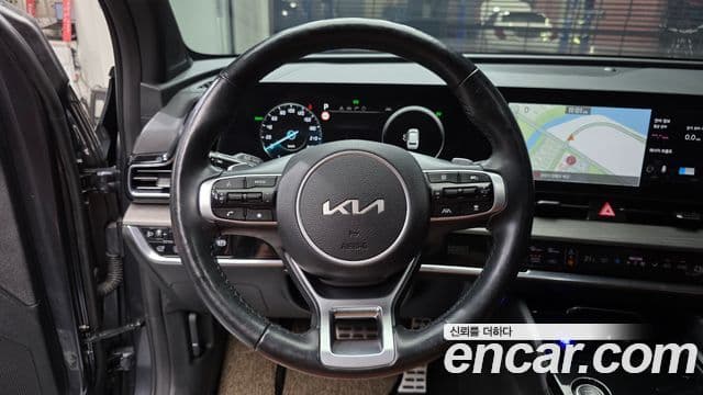 Kia Sportage 2023 — Фото 13/20