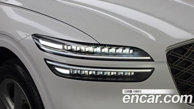 Genesis GV70 2024 — Şəkil 15/31