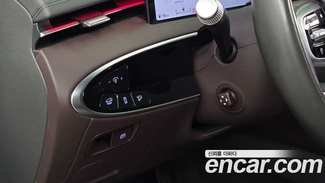 Genesis GV70 2024 — Şəkil 16/31