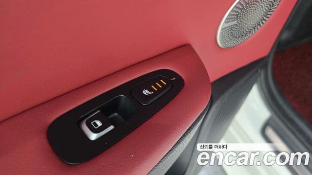 Kia Stinger 2019 — Şəkil 33/33
