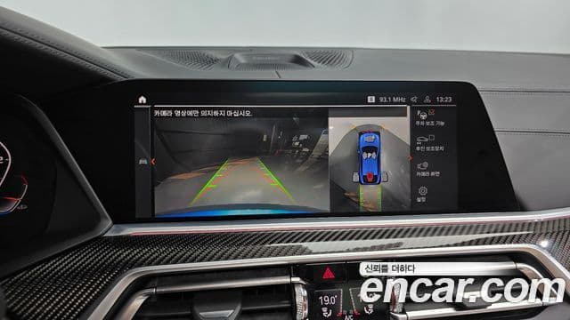 BMW X6 2020 — Photo 28/30