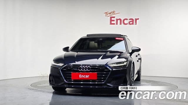 Audi A7 2021 — Photo 17/34