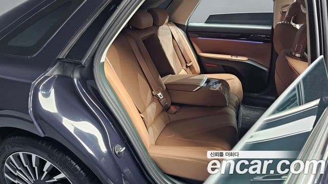 Hyundai Grandeur 2023 — Фото 11/20