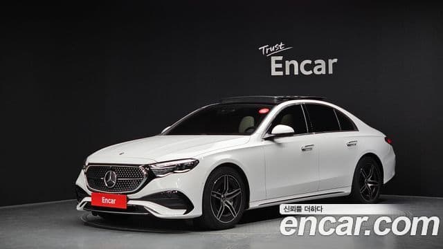 Mercedes-Benz E-Class 2026 — Фото 1/20
