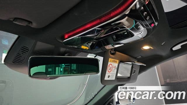 Mercedes-Benz E-Class 2026 — Photo 1/35