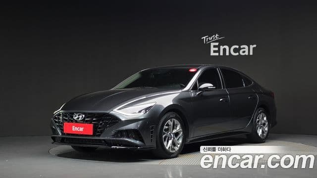 Hyundai Sonata 2022 — Фото 1/20