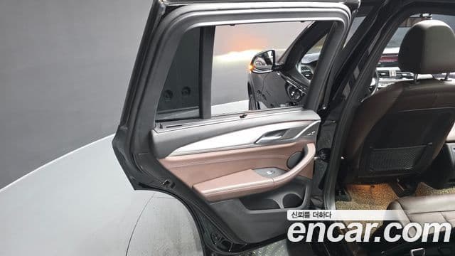 BMW X3 2021 — Şəkil 15/41
