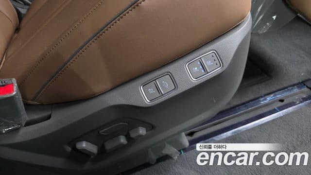 Hyundai Staria 2024 — Şəkil 13/31