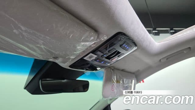 Hyundai Staria 2024 — Şəkil 15/31