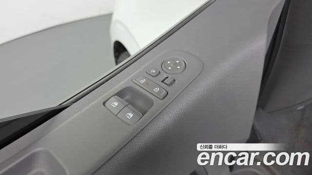 Hyundai Staria 2024 — Şəkil 4/31
