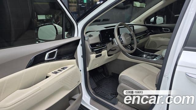 Kia Carnival 2024 — Фото 10/20