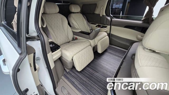 Kia Carnival 2024 — Фото 11/20